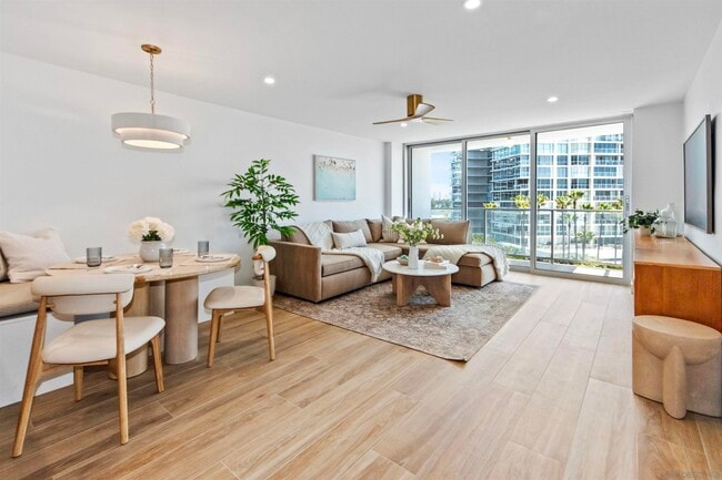 Photo - 1830 Avenida del Mundo Unit 612