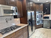Photo - 2945 32nd St