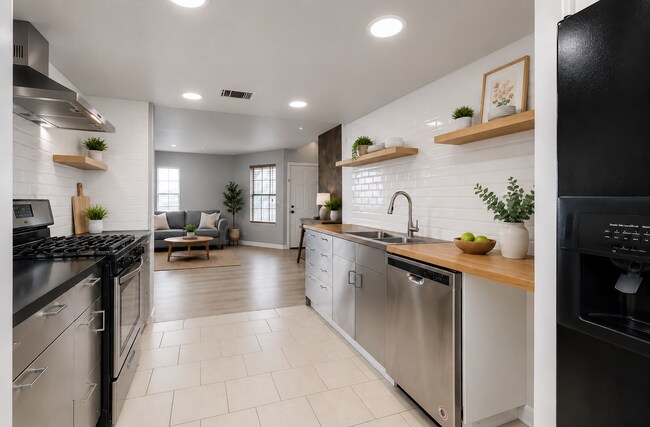 Photo - 575 E St Unit 575 E Street #18