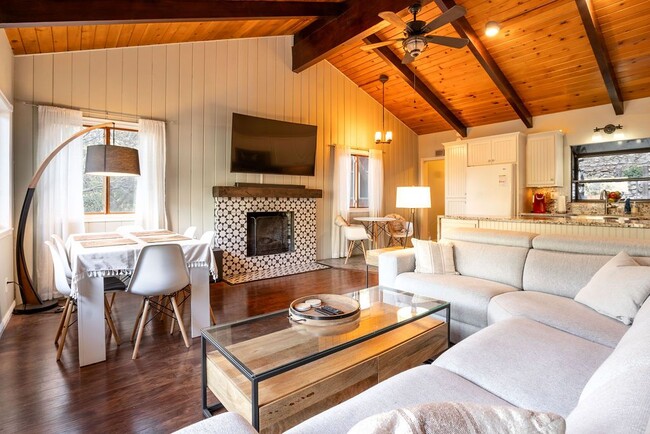 Photo - 24933 Faulhorn Dr