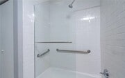 Photo - 2929 Waverly Dr Unit #318