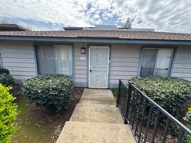 Photo - 3 bedroom - 1.5 bathroom single level