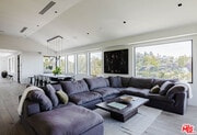 Photo - 2532 Canyon Oak Dr