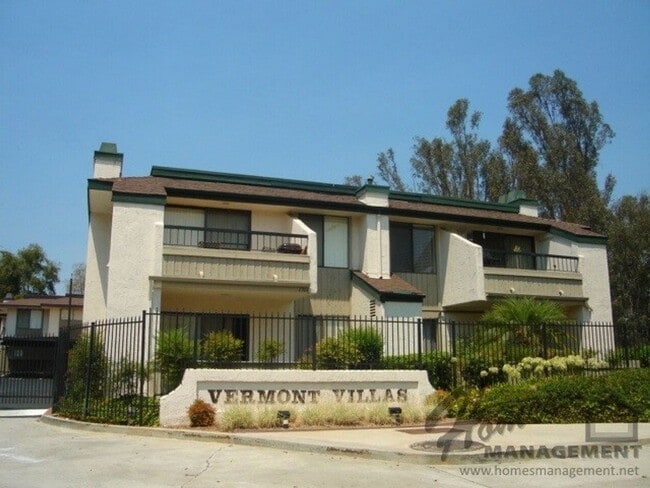 Building Photo - Homes Management - 2bd/2ba Upstairs Condo ... Unit 1404