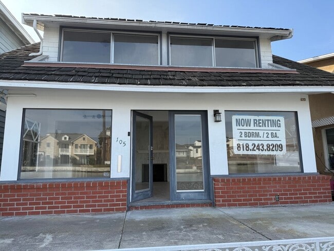 Building Photo - 2 Bedroom 2 Bath