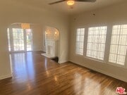 Photo - 1125 S Citrus Ave Condo