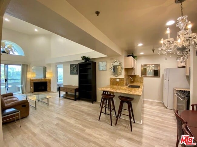 Photo - 10960 Ashton Ave Condo Unit 403