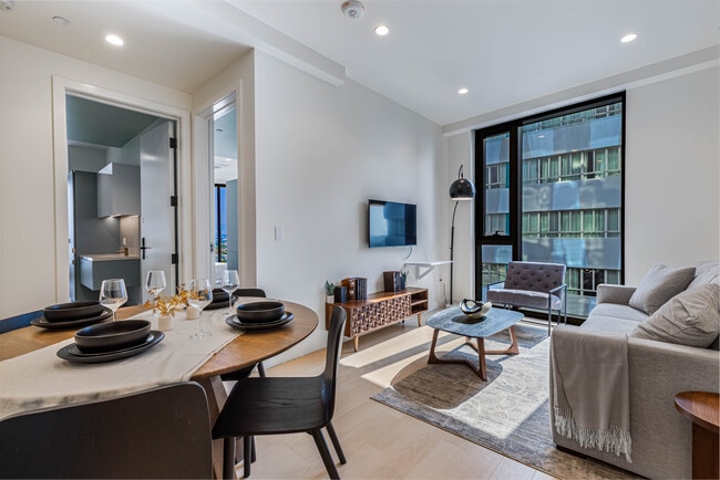 Photo - 6401 Wilshire Blvd Apartment Unit 707E