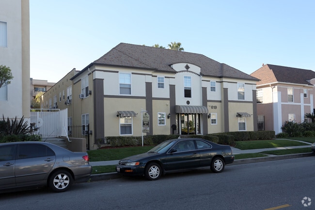 South Apartment - South Apartment