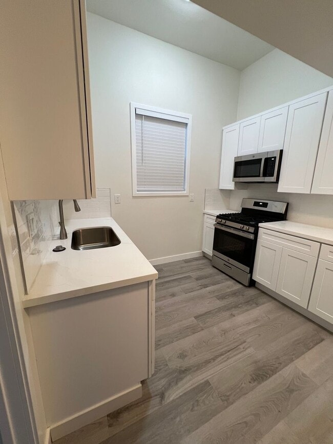 Photo - West 76th Unit 617