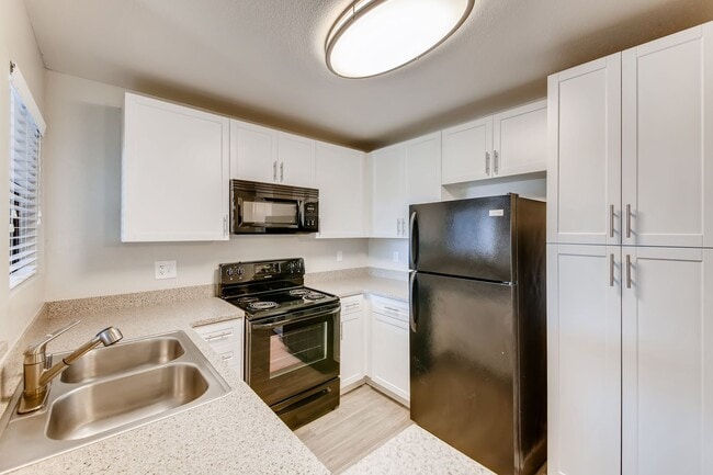 Photo - The Avenue at San Marcos