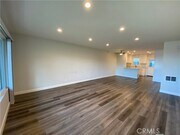 Photo - 665 W 34th St Unit 3