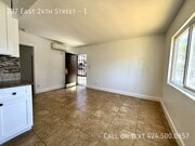 Photo - 207 E 24th St Unit 1