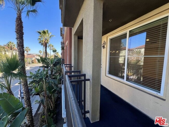 Photo - 6020 S Seabluff Dr