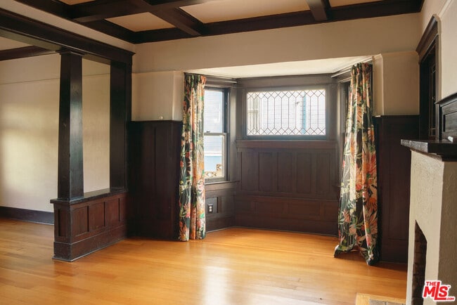 Photo - 3210 Manitou Ave