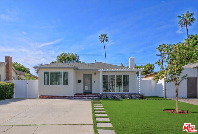 Building Photo - 11323 Utopia Ave Rental