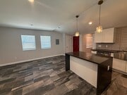 Photo - Amazing 1 Bedroom Back Home in La Crescenta!
