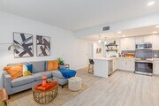 2BR, 2BA - 949SF - Union Apartments