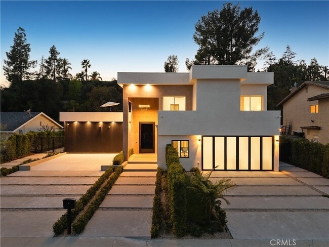 Building Photo - 4001 Coldstream Terrace