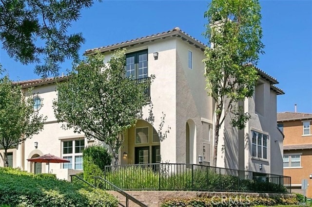 Building Photo - 34 Bonsall