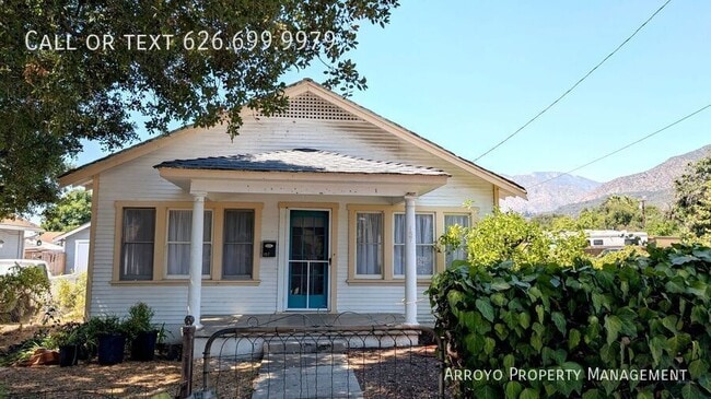 Photo - 157 Norumbega Dr House