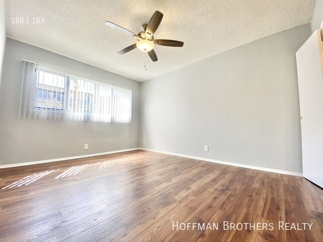 Photo - 3956 Stevely Ave Unit 6