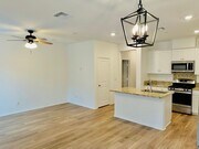 Photo - Newly Built 3 Bed Condo for Rent in Winche... Unit 16106