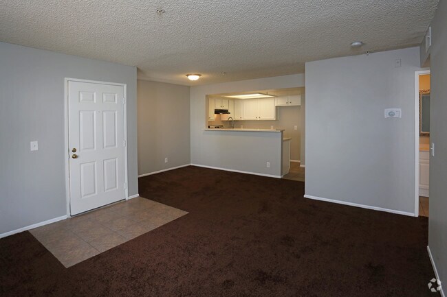 2BR, 2BA - 1056 SF - Bel Air Manor Apartments