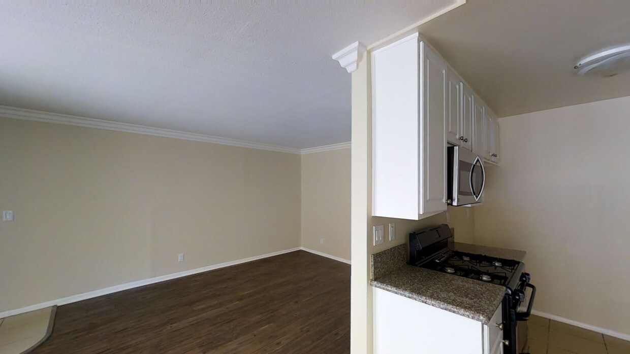 3D Tour - Chateau Lakeside Apartments