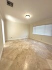 Photo - 16830 Wyandotte St House