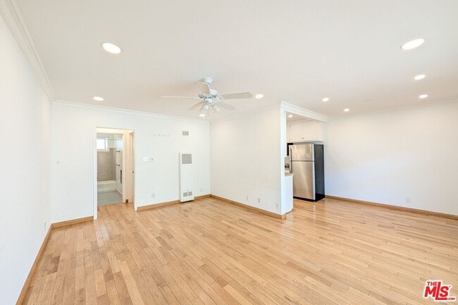 Photo - 1037 Euclid St Unit D