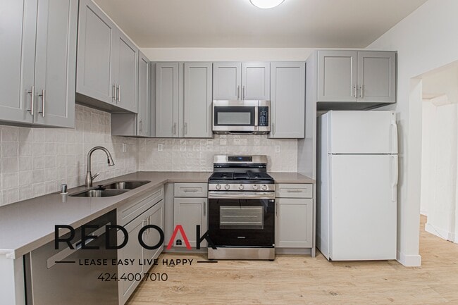 Photo - 921 S Bonnie Brae St Unit 36