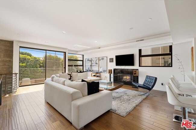 Photo - 1410 Innes Pl Condo