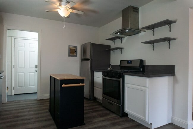 *10th Street - *10th Street Apartment Unit 570 10th Street
