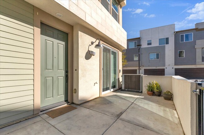 Photo - 27116 Valley Oak Pl