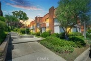 Photo - 27937 Ridgebluff Ct Townhome