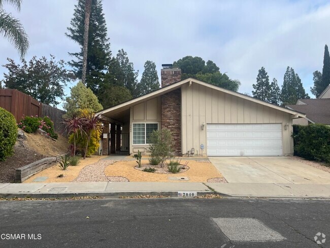 Building Photo - 2040 Shady Brook Dr Rental