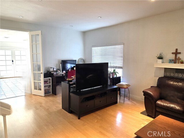 Photo - 388 Fallingstar