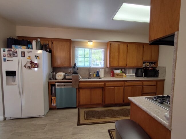 Photo - 43710 Rimvale Ave