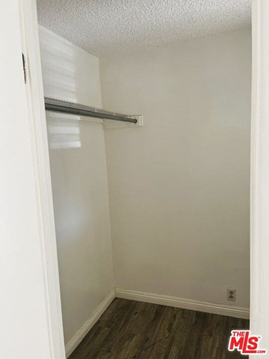 Photo - 2371 Edgewater Terrace