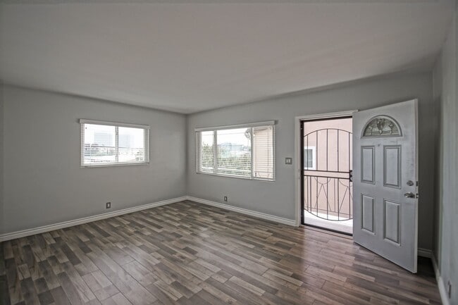 Photo - 330 Bungalow Dr Unit A