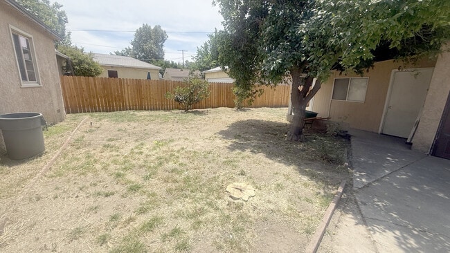 Photo - 6243 Blucher Ave