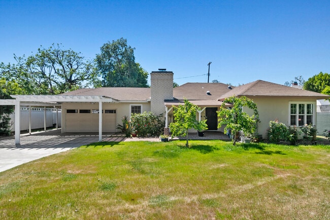 Photo - 12510 Kling St House