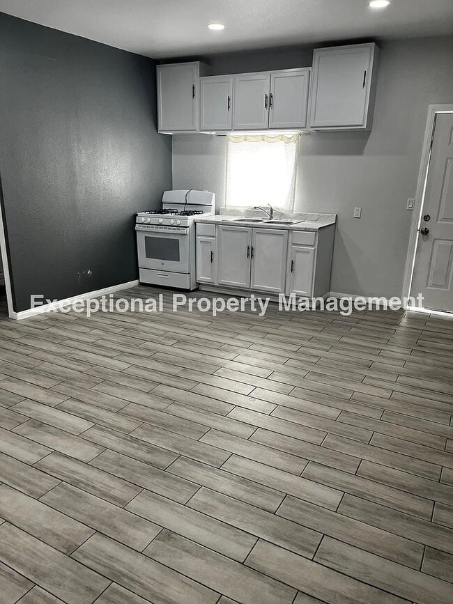 Photo - 8047 Laurel Ave Unit ADU