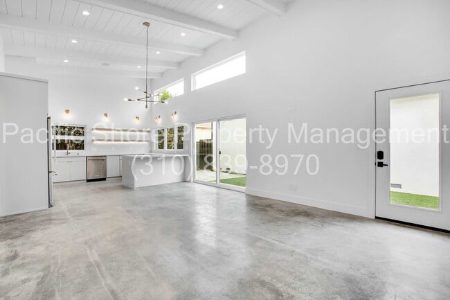 Photo - 2721 Burkshire Ave Unit 2723 Burkshire Ave