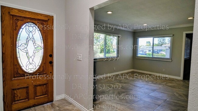 Photo - 15068 Mountain Spring St