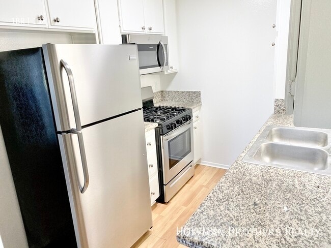 Photo - 9801 Tabor St Unit 102