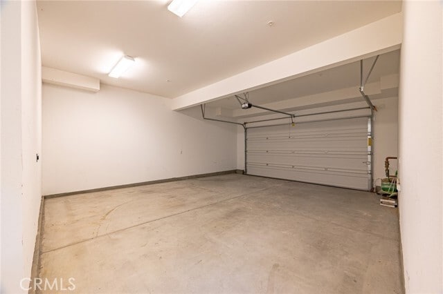 Photo - 172 Follyhatch