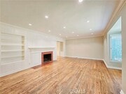 Photo - 743 Kerns Ave