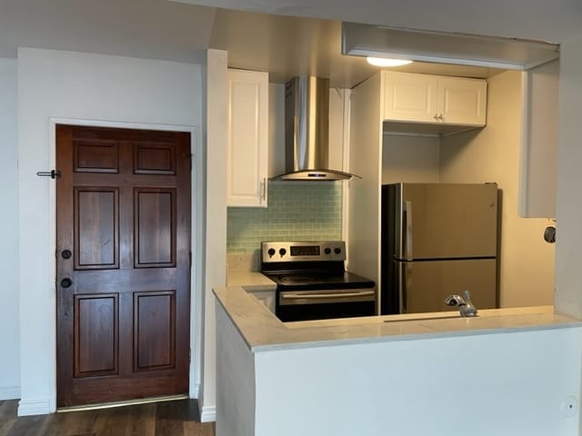 Photo - 18307 Burbank Blvd Unit 319